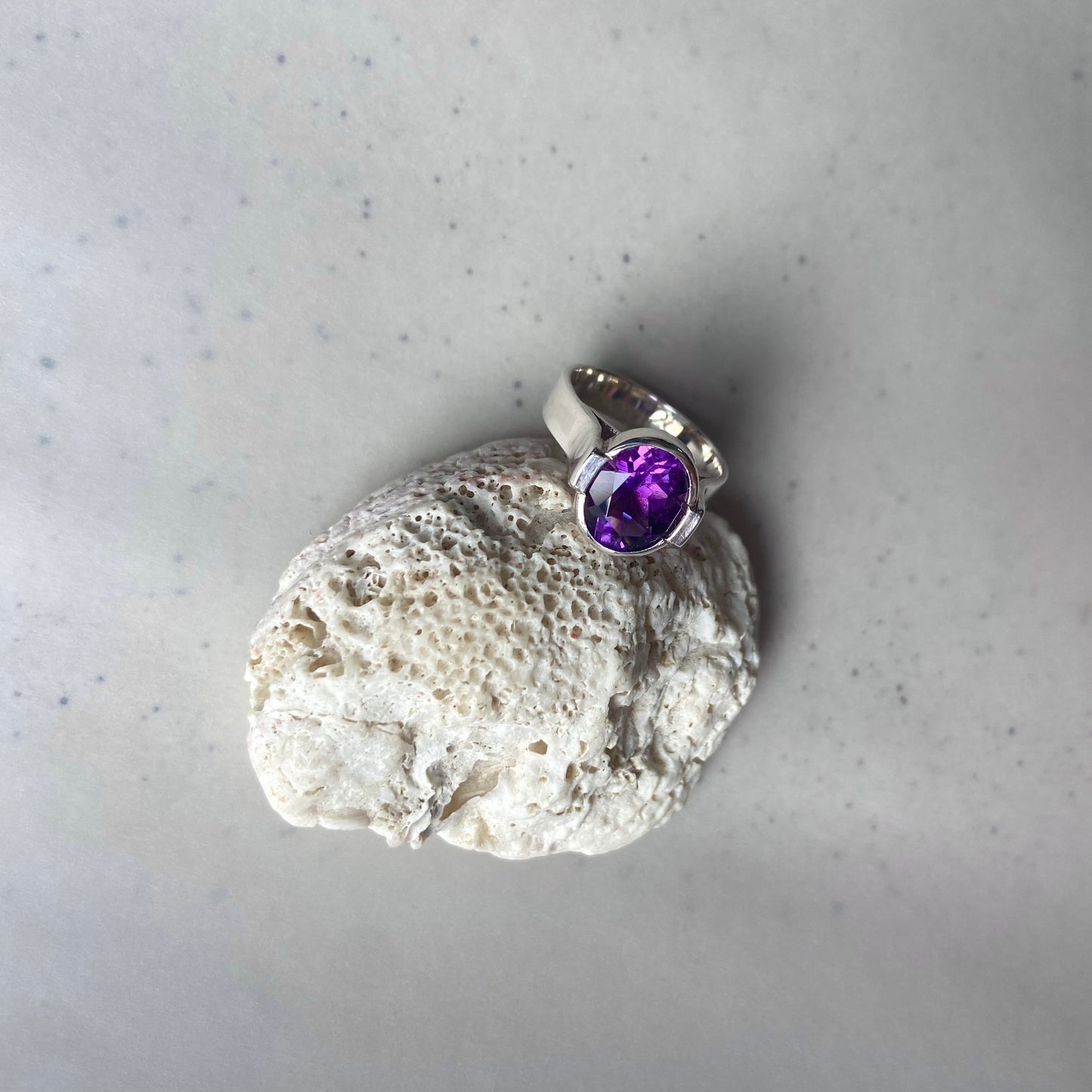 Plumeria | Amethyst silver ring