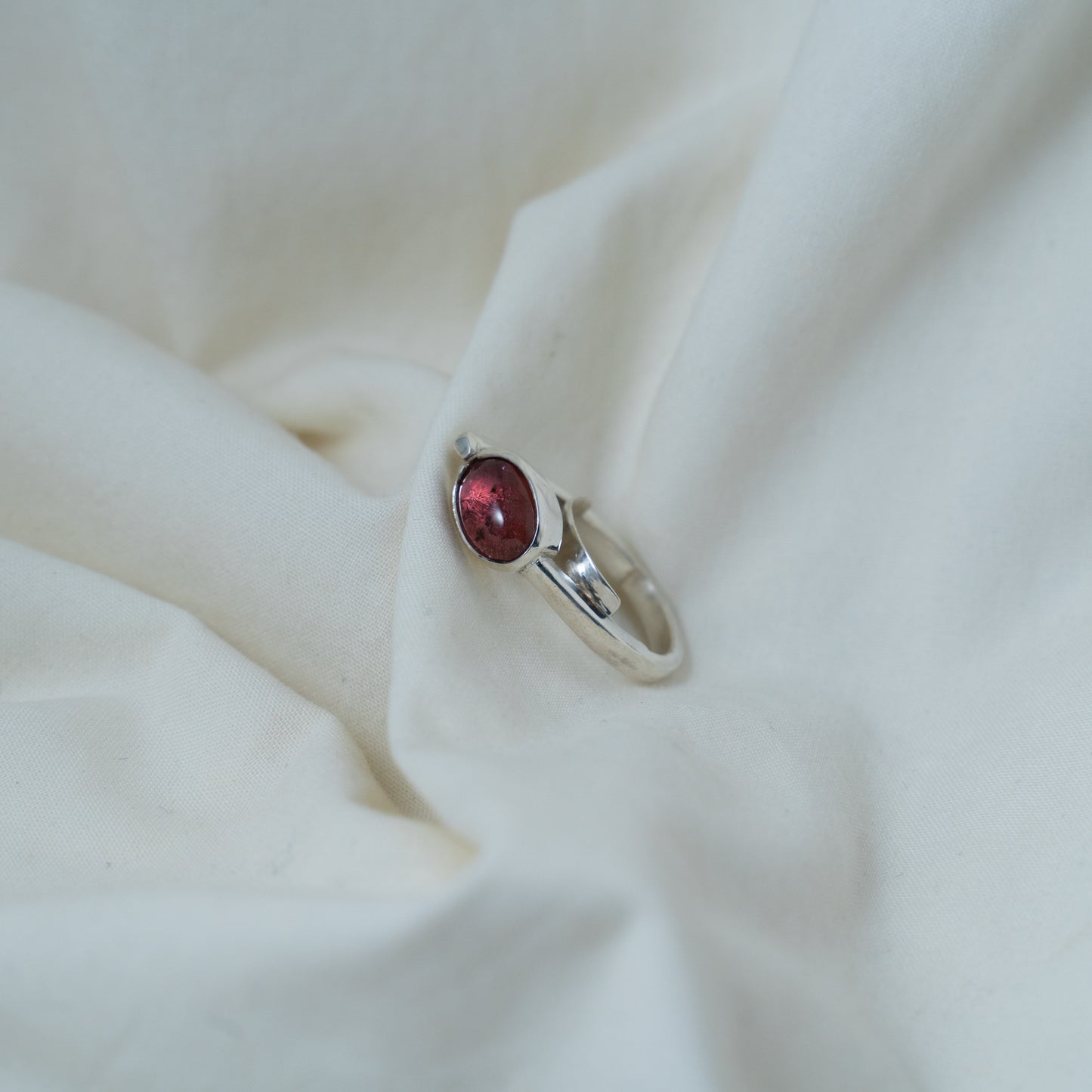 Iconic, retro-inspired, pink tourmaline silver ring