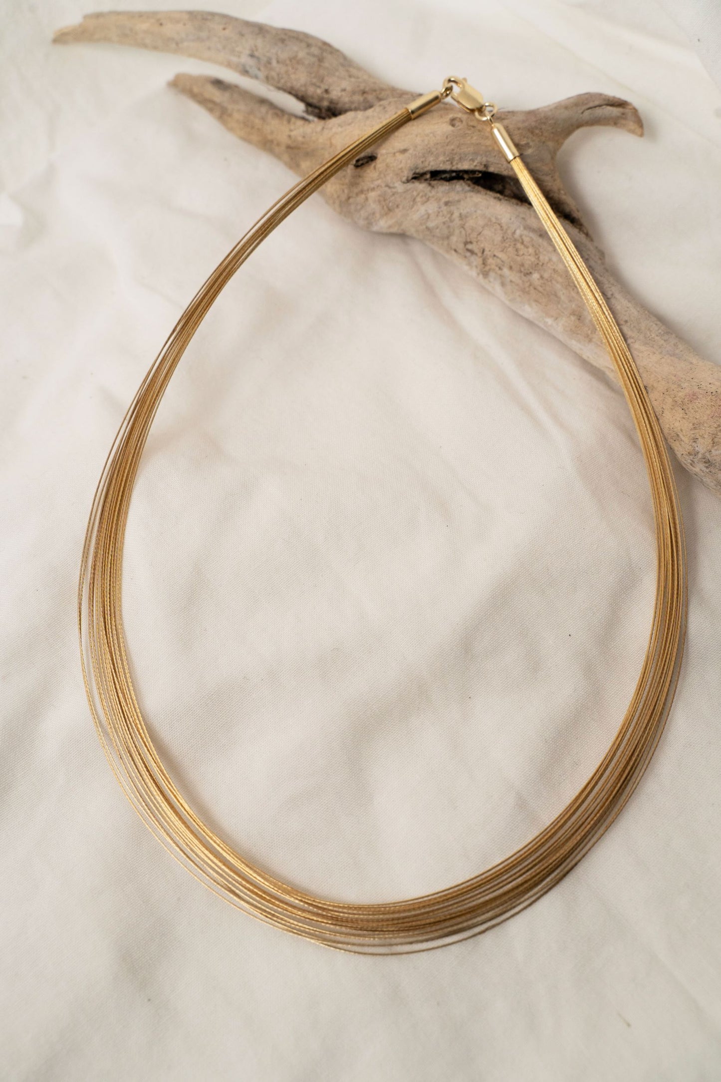 Gold-plated thread chain