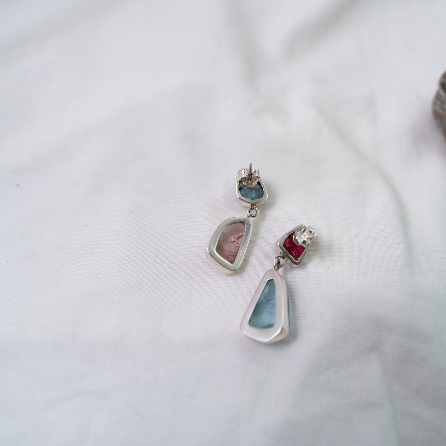 Pink tourmaline and natural aquamarine asymmetrical silver earrings