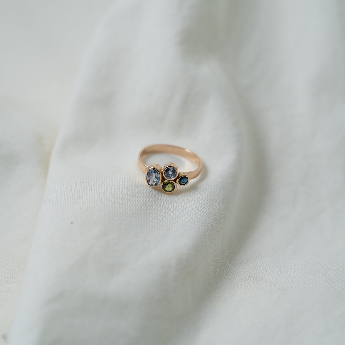 Gold Sapphire ring