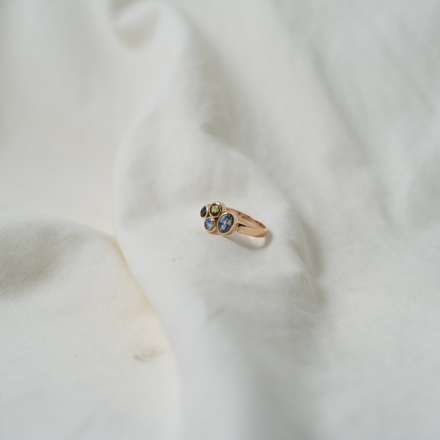 Gold Sapphire ring