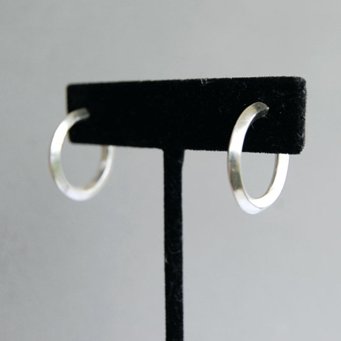 Silver medium sized hoops