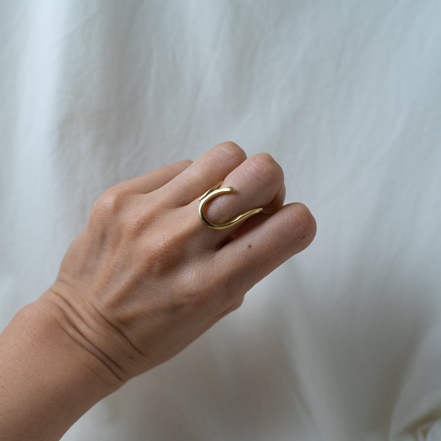 Gold curve movement ring (multifunctional)