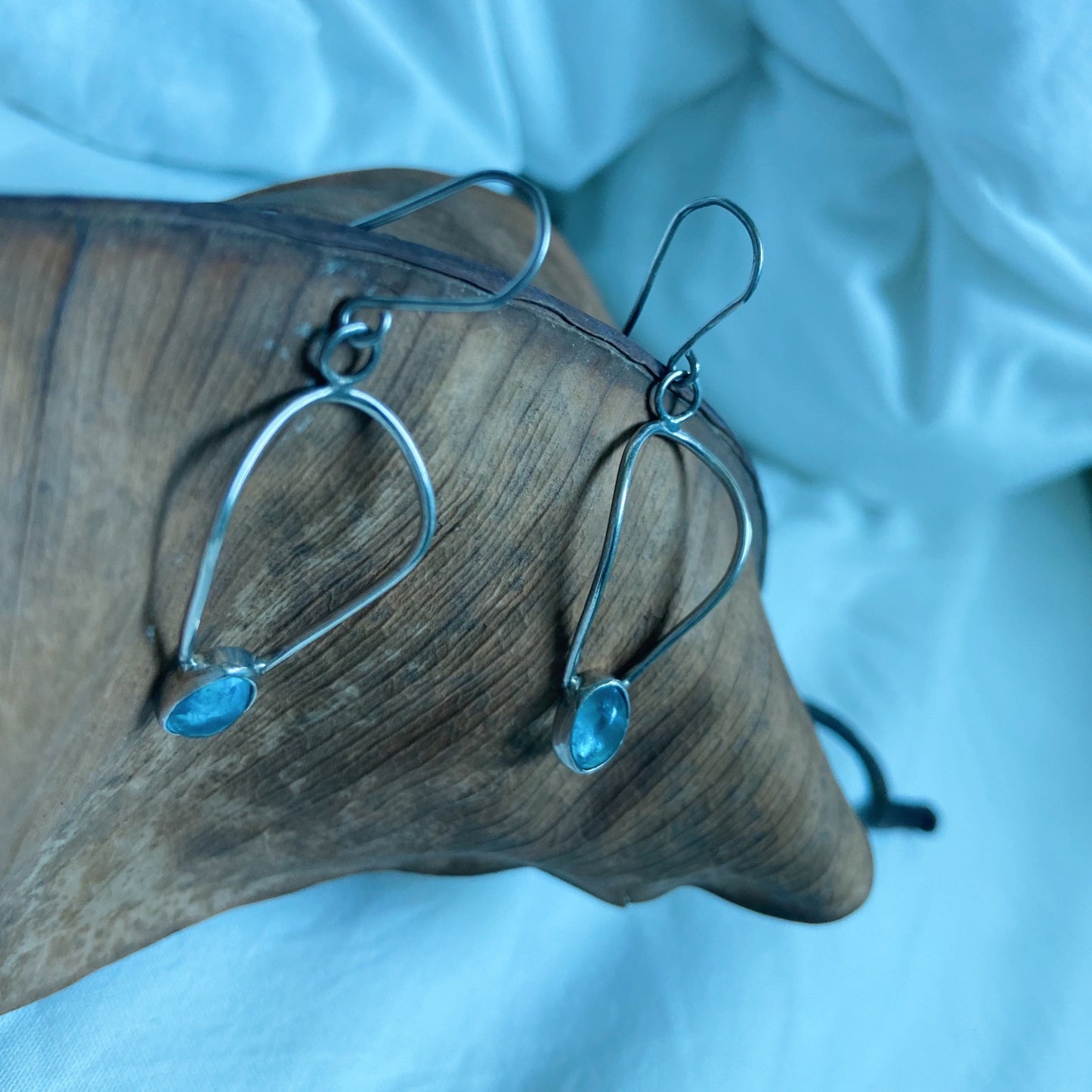 Aquamarine silver dangle earrings