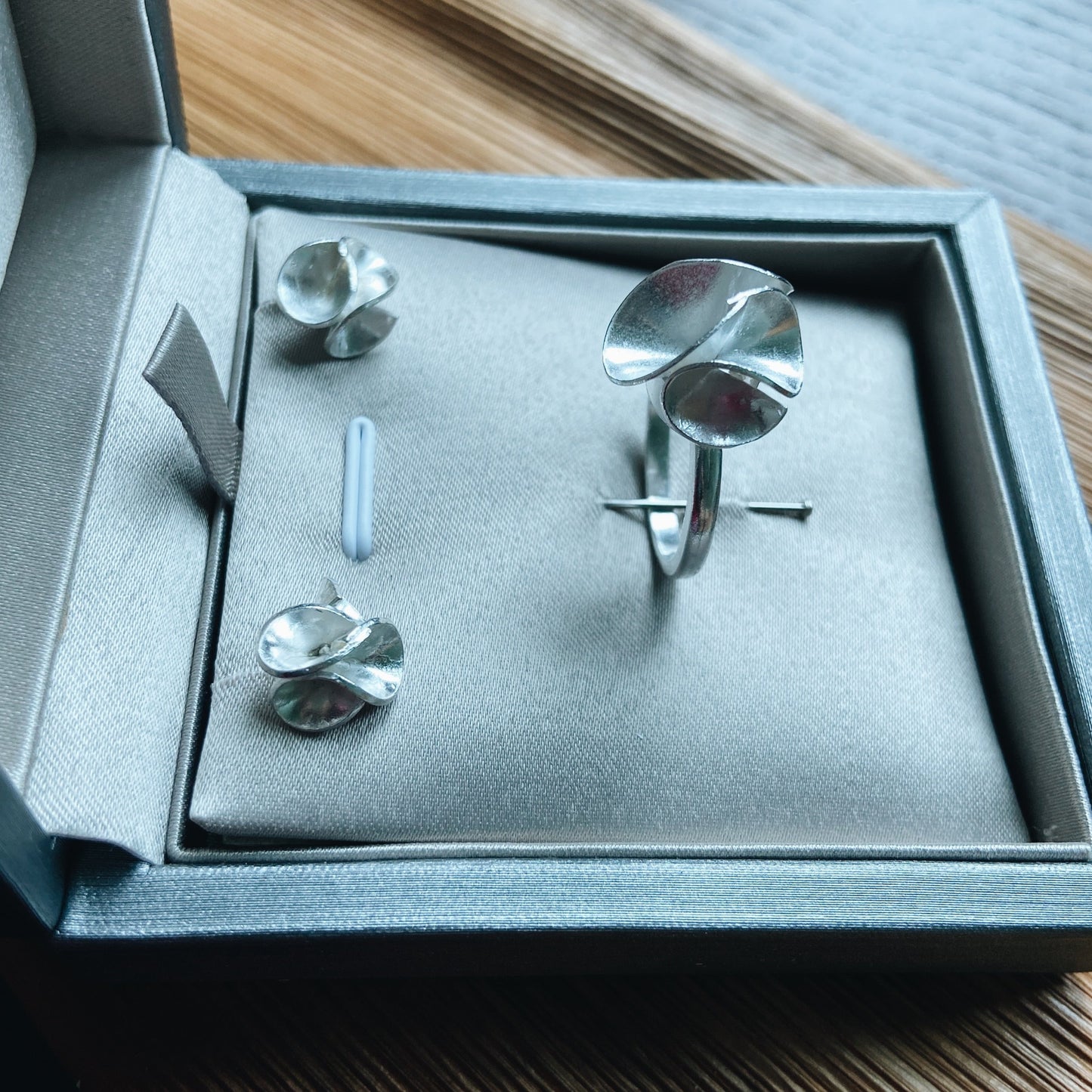 Delphinium | Floral ring and stud earrings gift set