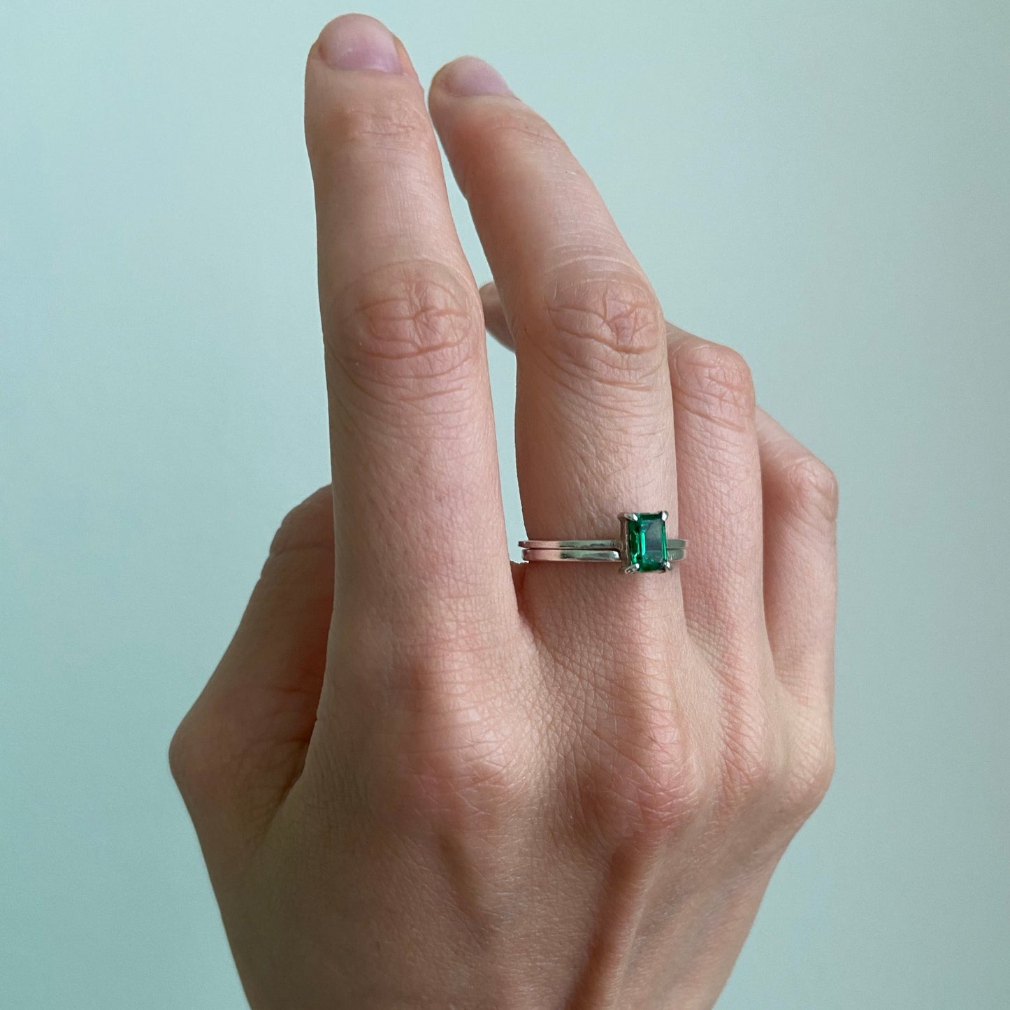 Cubic zirconia emerald silver ring double set