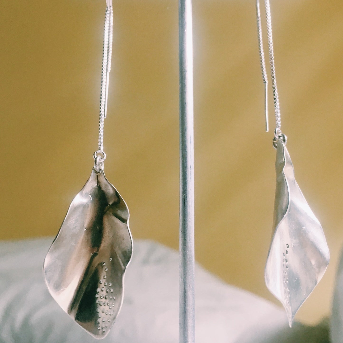 Organic leaf silver threader earrings