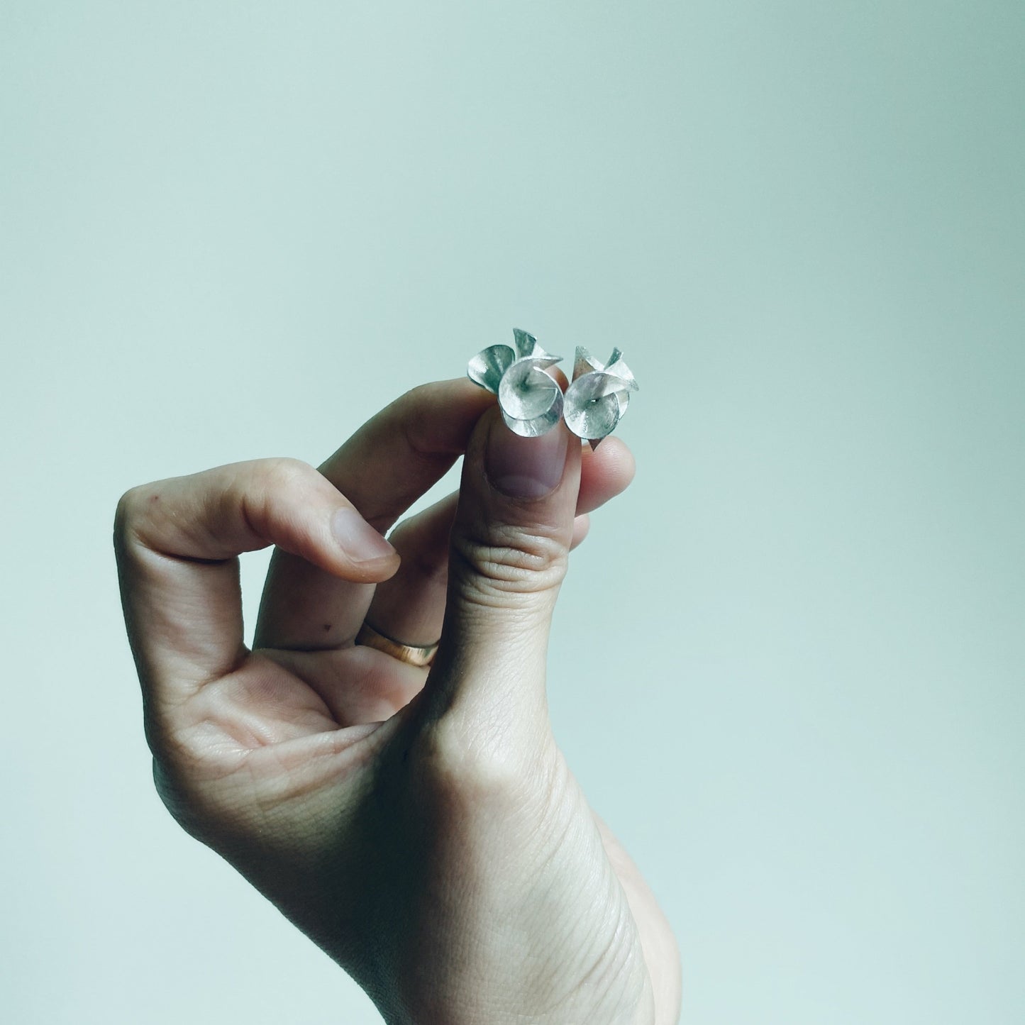 Indigo | Floral silver stud earrings