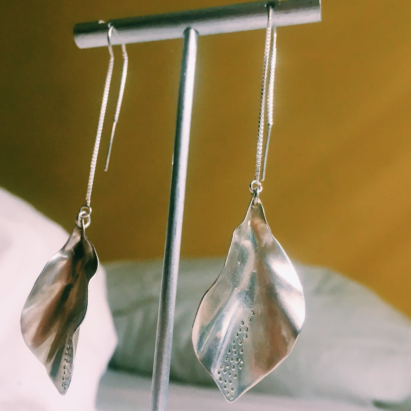Organic leaf silver threader earrings