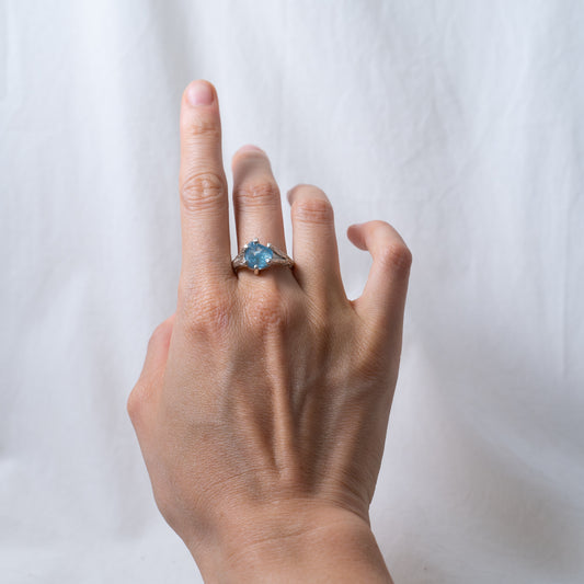 Forest inspired aquamarine silver ring