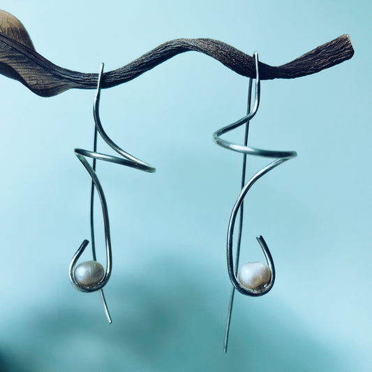 Silver Pearl Earrings